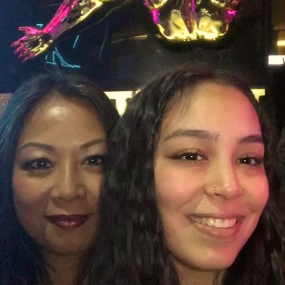 Like this Flyer to get notifications & JOIN OUR POSH SHOWS! 👛👝🎒👜🎀💕 - Picture 4 of 13